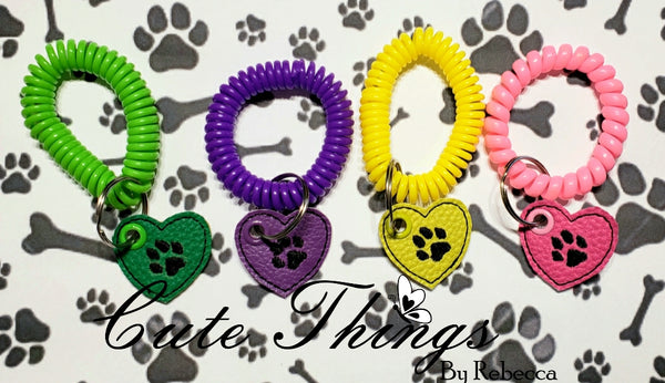 Paw Print Charm , Zipper Pulls, DIGITAL Embroidery File, In The Hoop, Keychain, Bag Tag, Eyelet