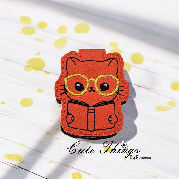 Kitty Reading With Glasses Magnet Bookmark