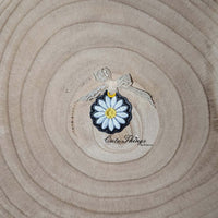 Daisy Charm