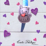 Kitty With Heart ITH