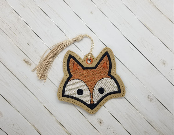 Fox Face DIGITAL Embroidery File, In The Hoop Bookmark, Ornament, Gift Bag Tag