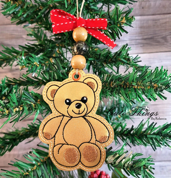 Cute Bear DIGITAL Embroidery File, In The Hoop Bookmark, Ornament, Gift Bag Tag, Eyelet