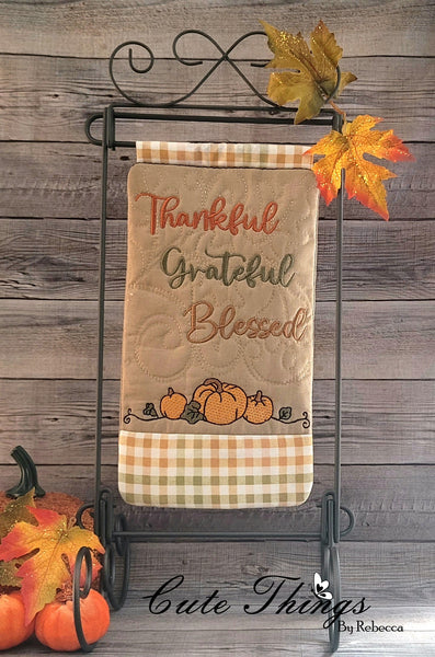 Thankful, Grateful Blessed Mini Quilt, Wall hanging DIGITAL Embroidery File, In The Hoop 6 sizes