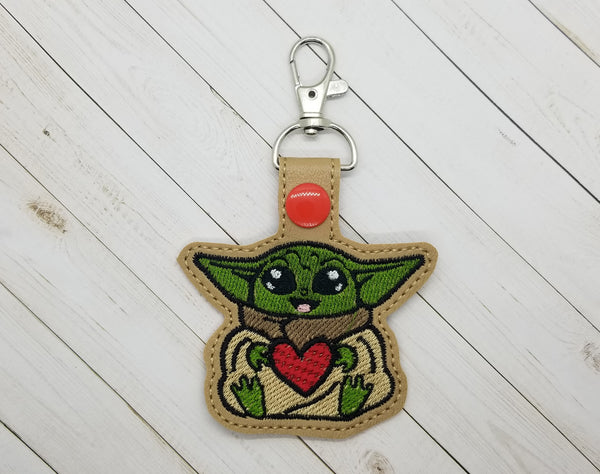 Yoda Love DIGITAL Embroidery File, In The Hoop Key fob, Snap tab, Keychain