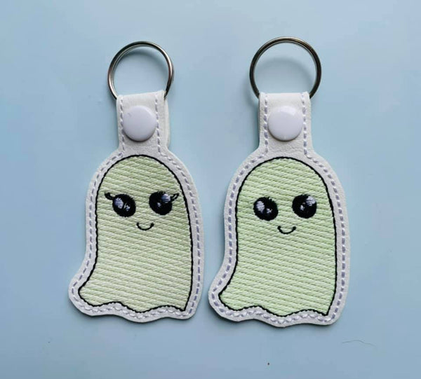 Boy and Girl Ghost DIGITAL Embroidery File, In The Hoop Key fob, Snap tab, Keychain