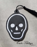 Skull Face DIGITAL Embroidery File, In The Hoop Bookmark, Ornament, Gift Bag Tag, Eyelet