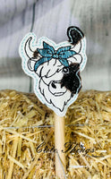 Cow DIGITAL Embroidery File, In The Hoop, Pencil Topper